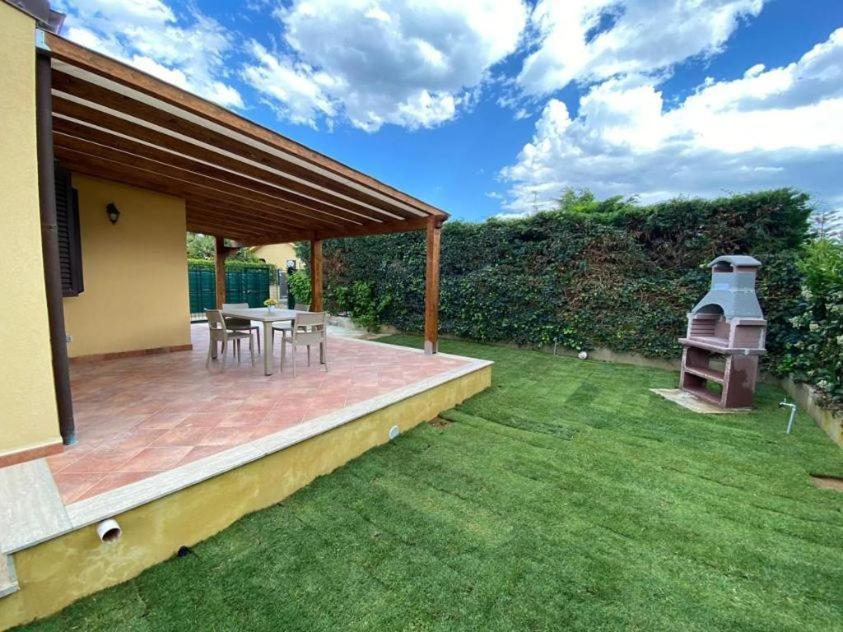 Villa Indipendente Le Coccinelle Beach Mare Piscina A 250 Mt Dal Mare Con Servizio Di Piscina A 400 Mt 12 K Da Cefalu Campofelice Di Roccella Extérieur photo